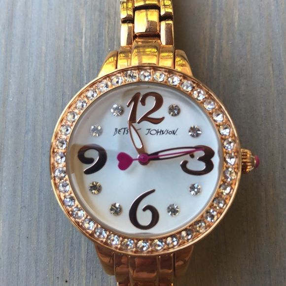 BETSEY Johnson Crystal Gold Tone Slim Band Watch! EUC - Picture 4 of 12
